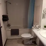 24m2 Au 4eme Etage Ascenseur A Cote De La Gare Sncf, Wifi 5g Apartment Lourdes